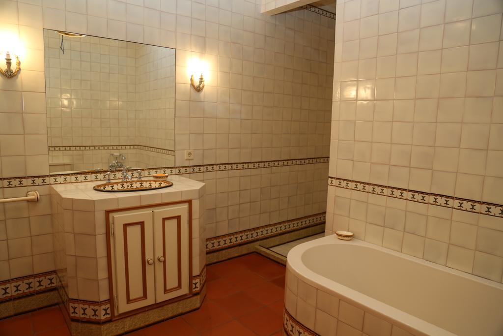 Quinta Dos Castanheiros Bed And Breakfast Ponte de Lima Chambre photo